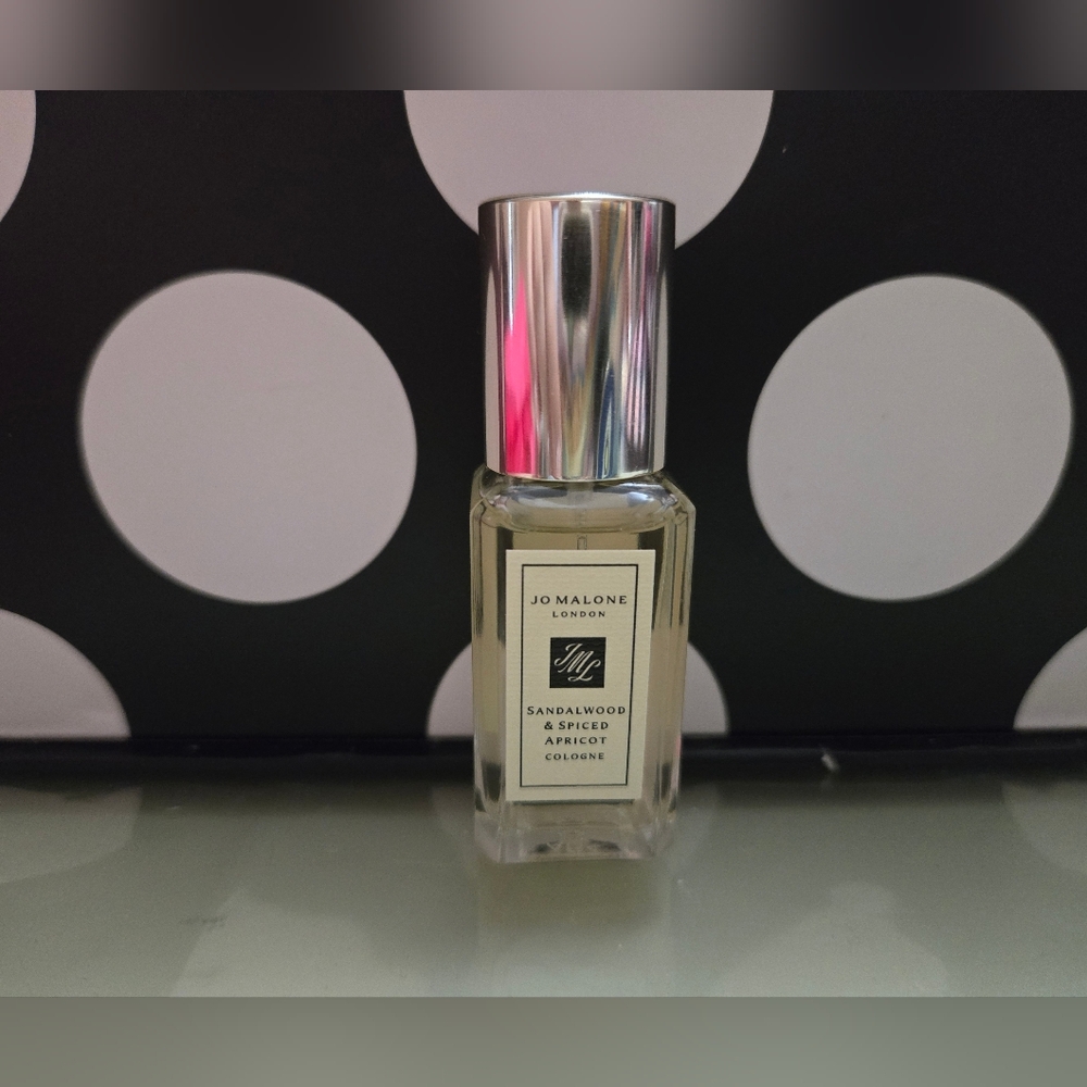 FIRM PRICE✨️Jo Malone Sandalwood & Spiced Apricot✨️
